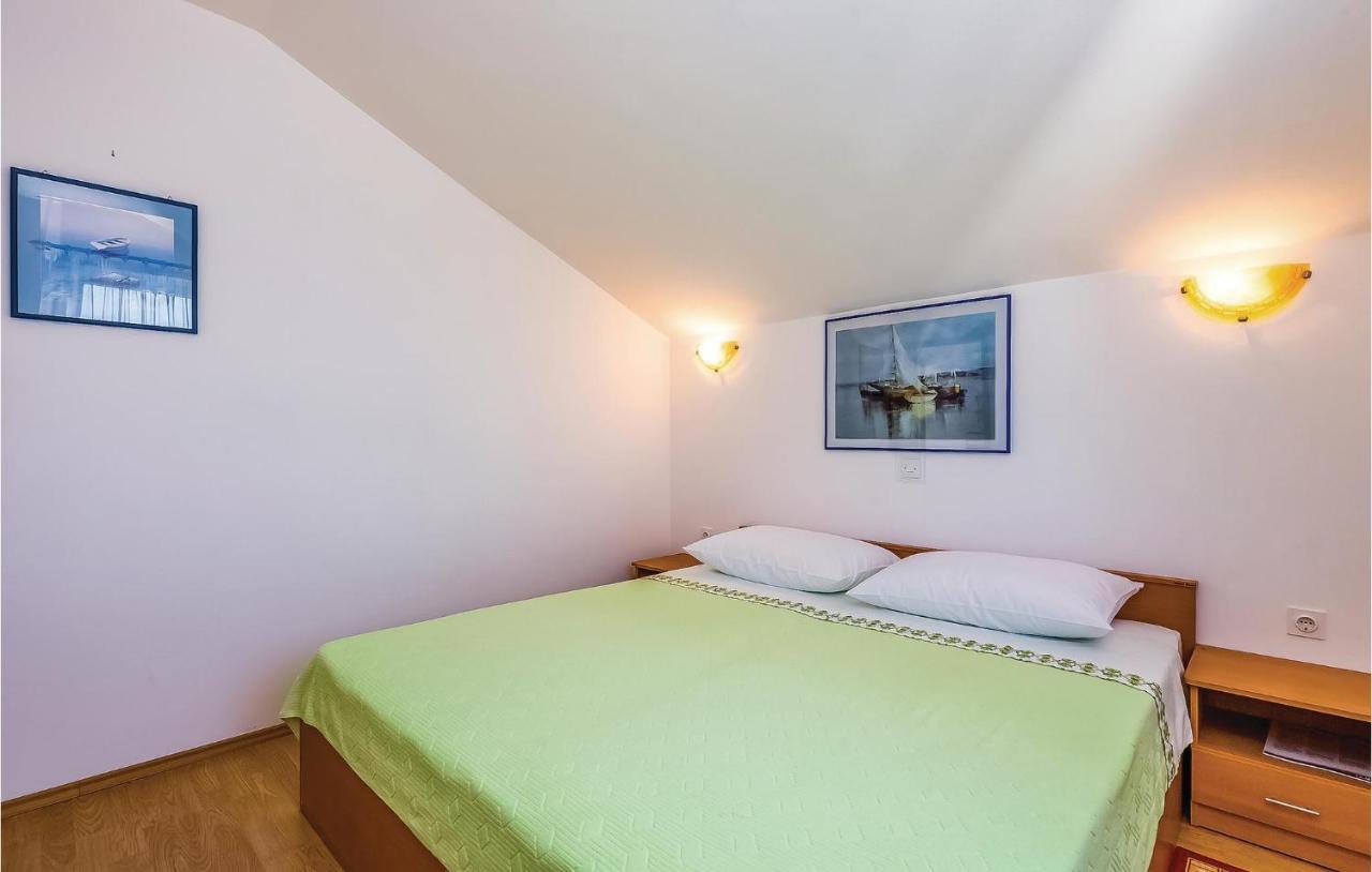 Lovely Apartment In Krk With Wifi Brzac Exterior foto
